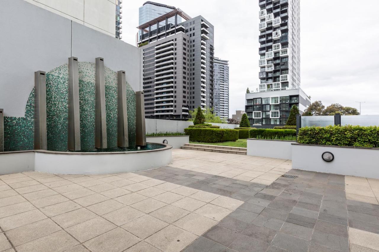 ☆Of Southbank☆Light Filled Apartment☆Huge Private Terrace With City Views☆Parking☆Pool☆Gym☆Wifi Melbourne Exterior photo