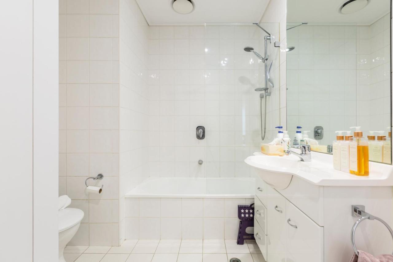 ☆Of Southbank☆Light Filled Apartment☆Huge Private Terrace With City Views☆Parking☆Pool☆Gym☆Wifi Melbourne Exterior photo