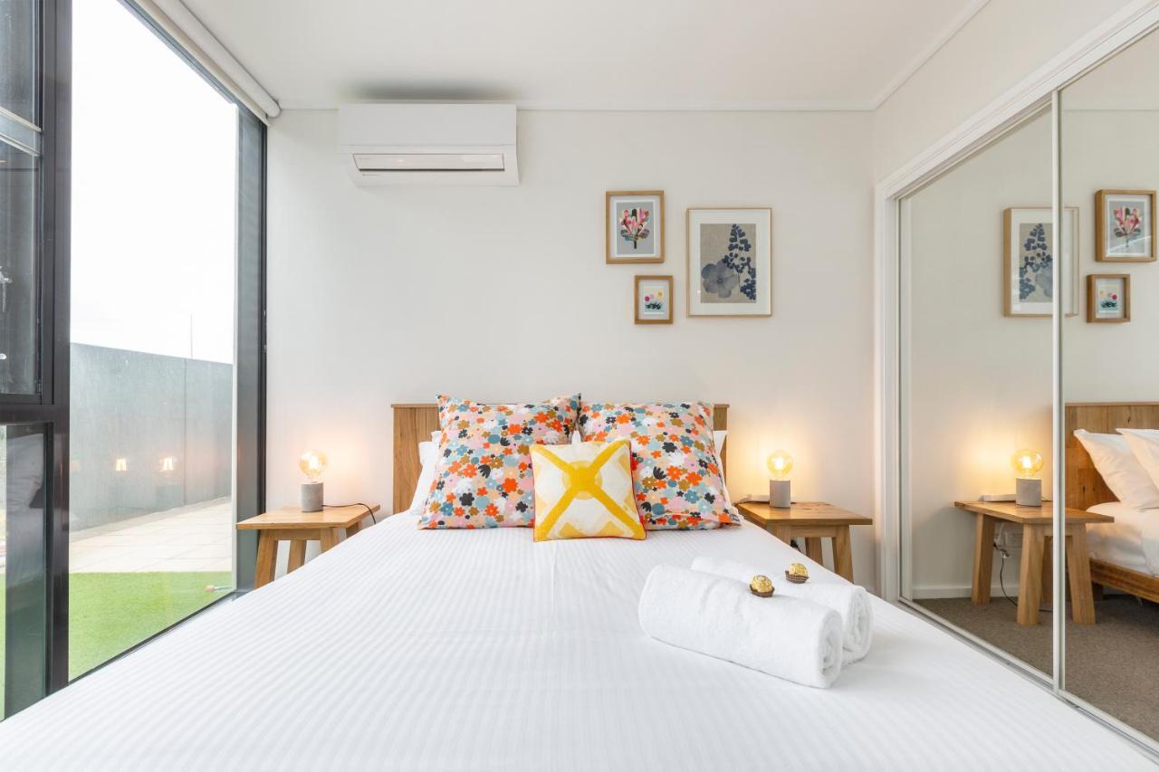 ☆Of Southbank☆Light Filled Apartment☆Huge Private Terrace With City Views☆Parking☆Pool☆Gym☆Wifi Melbourne Exterior photo