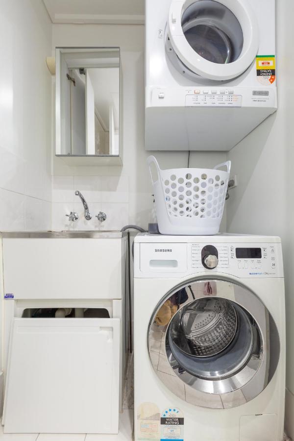☆Of Southbank☆Light Filled Apartment☆Huge Private Terrace With City Views☆Parking☆Pool☆Gym☆Wifi Melbourne Exterior photo